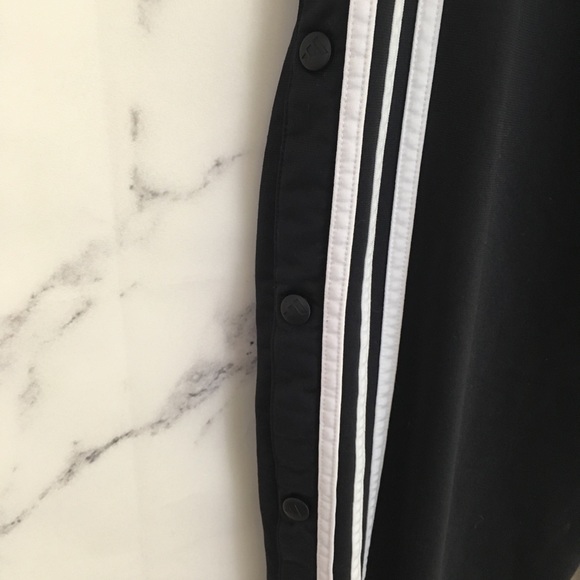 🖤SOLD🖤Adidas Snap Tearaway Track Pants - Picture 3 of 6